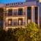 Metropole Urban Hotel