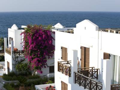 Maritimo Beach Hotel