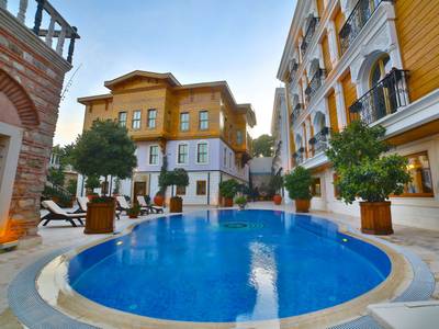 Seven Hills Palace Hotel