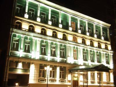 Maksim Hotel