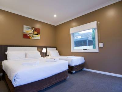 Best Western Plus Buckingham International