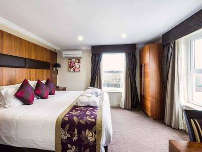 Cheltenham Regency Hotel