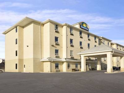Days Inn - Moose Jaw