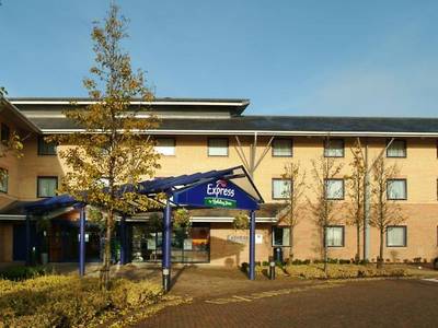Holiday Inn Express Milton Keynes