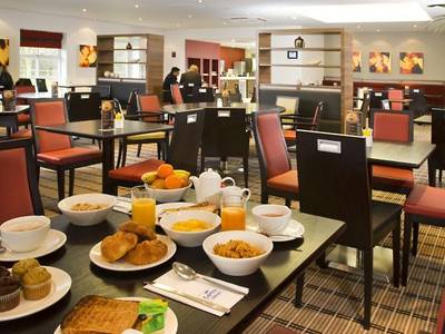 Holiday Inn Express Warwick - Stratford-upon-Avon