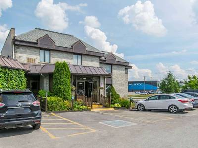 Quality Hotel & Suites