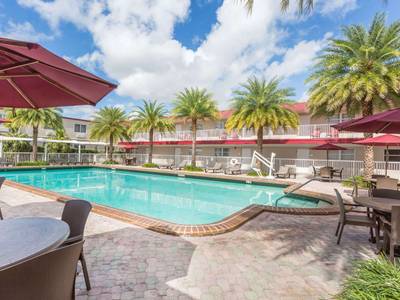 Ramada Miami Springs / Miami International Airport
