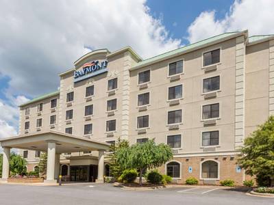 Baymont Inn & Suites Asheville/Biltmore