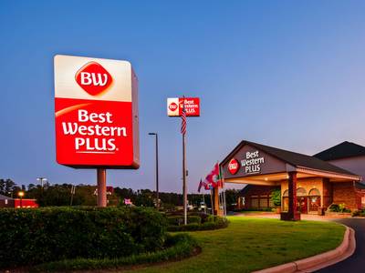 Best Western Plus Bessemer Hotel & Suites