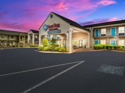 Best Western Carriage House Inn & Suites