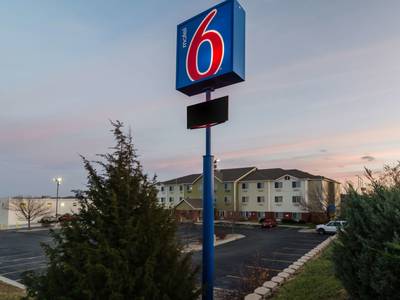 Best Western Crown Inn