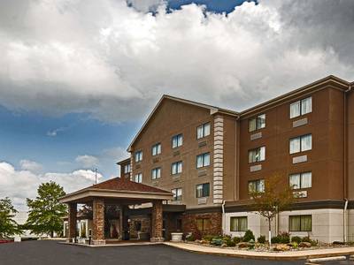 Best Western Plus West Akron Inn