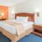 Baymont Inn & Suites Rocky Mount North Battleboro