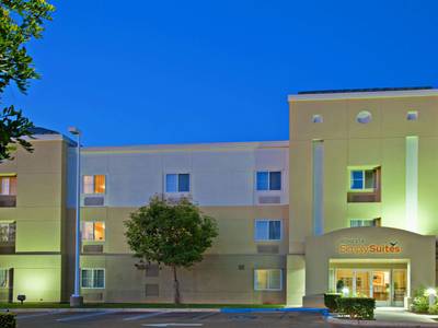 Candlewood Suites Orange County/Irvine Spectrum