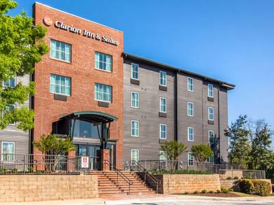 Clarion Inn & Suites Atlanta Downtown