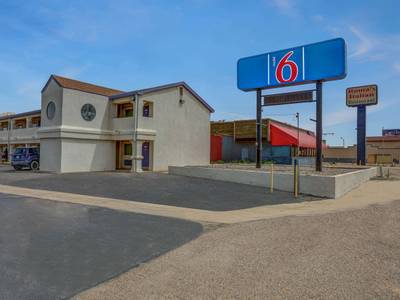 Motel 6 Clovis NM