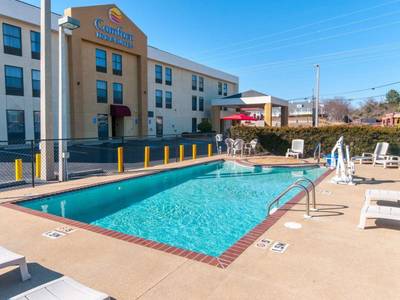 Comfort Inn & Suites