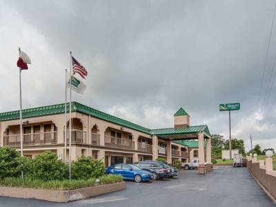 Quality Inn Mount Pleasant