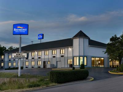 Baymont Inn & Suites Winchester