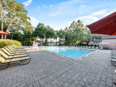 Heritage Hotel & Conference Center