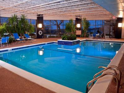 Doubletree by Hilton St. Louis - Westport