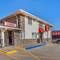 Econo Lodge Hays