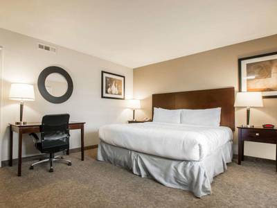 Rodeway Inn Convention Center