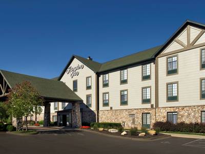 Hampton Inn Kansas City/Village West