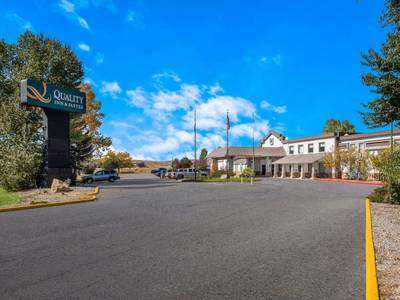 Clarion Inn & Suites Hotel Craig