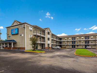 Suburban Extended Stay Bay Meadows