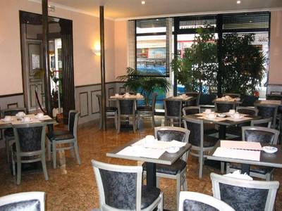 Lodge du Centre Hotel