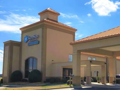 Best Western Roanoke Rapids Hotel & Suites
