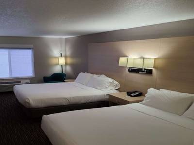 Holiday Inn Express Watertown