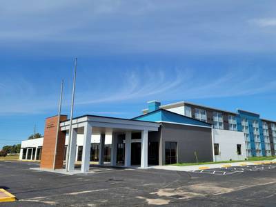 Clarion Hotel & Suites (Foto)