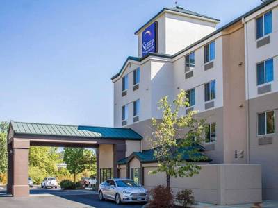 Econo Lodge Inn & Suites Roseburg