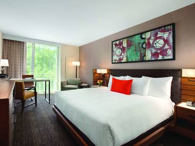 The Hyatt Lodge at McDonalds Campus