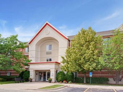 Hawthorn Suites by Wyndham Chicago Schaumburg