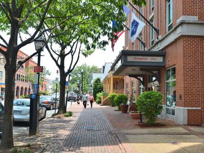 Hampton Inn Alexandria - Old Town/King St. Metro