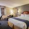 Quality Inn & Suites St. Charles
