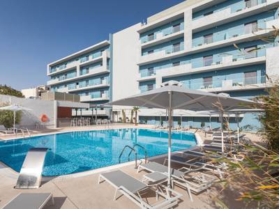 Blue Lagoon City Hotel  (Foto)