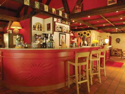 Ibis Styles Aix en Provence Mas des Oliviers