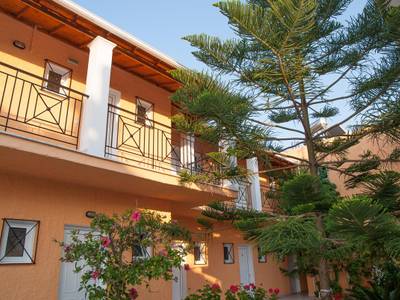 Konstantina Apartments