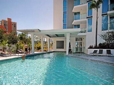 Artique Resort Surfers Paradise