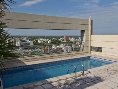 Amerian Executive Mendoza (Foto)