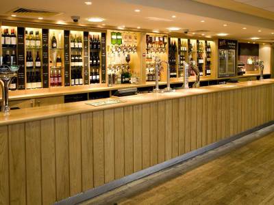 Premier Inn London Heathrow Airport (Bath Road)