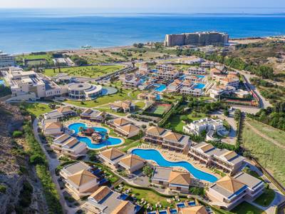 La Marquise Luxury Resort