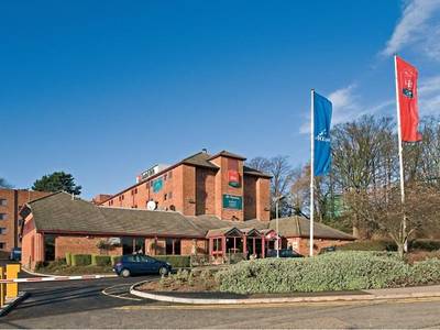 ibis London Luton Airport