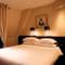 Room Mate Alain Champs Elysees 