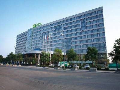 Holiday Inn Park View