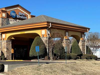 Aspen Hotel & Suites